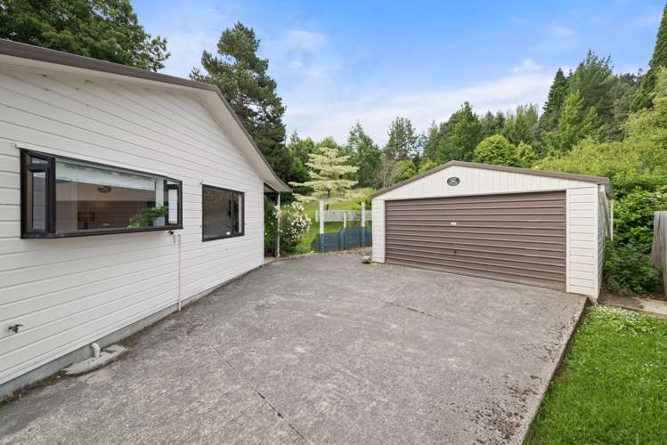 1 Harper Place Lake Coleridge_16