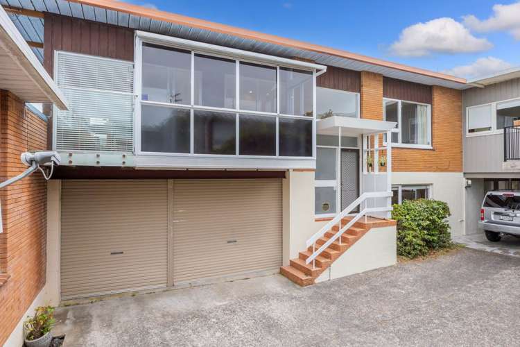 2/4 Rangitoto Terrace Milford_20
