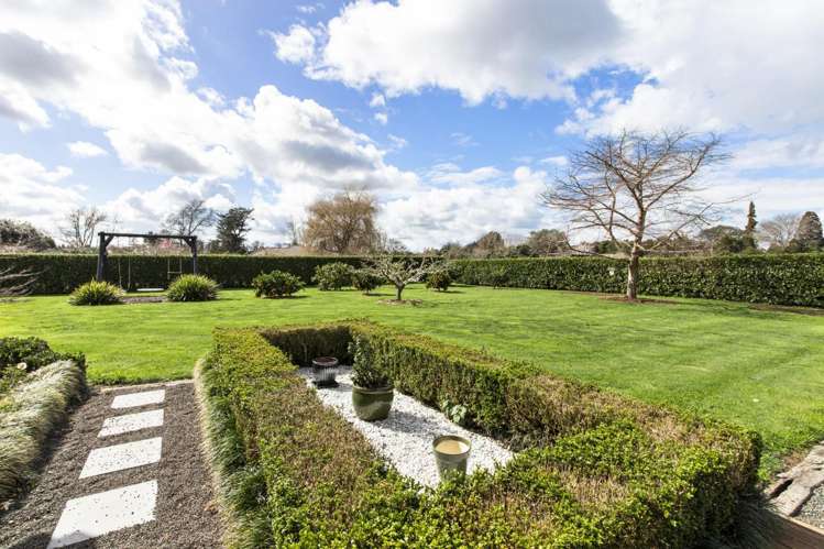 16 Camdon Place 2756_19