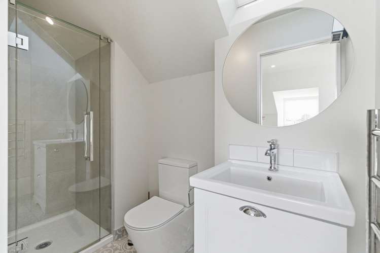 12 Bunyan Street Waltham_13