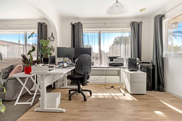 8a Sophia Street Glenholme_5