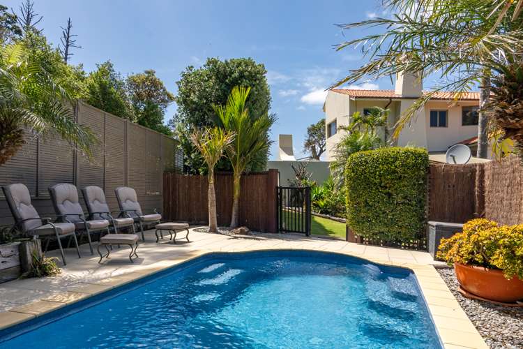 572 Rockell Road Whananaki_8