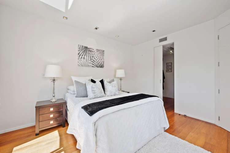 1A / 7 The Promenade Takapuna_6
