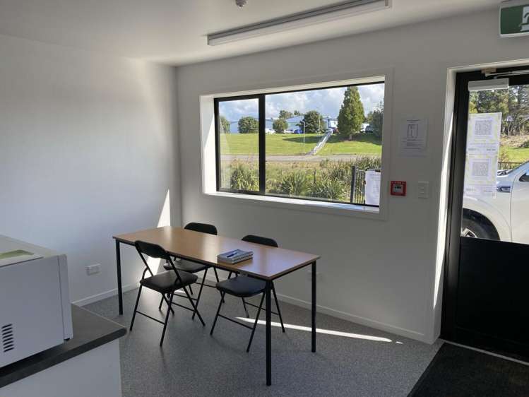 Unit 5, 60 Connett Road Bell Block_8