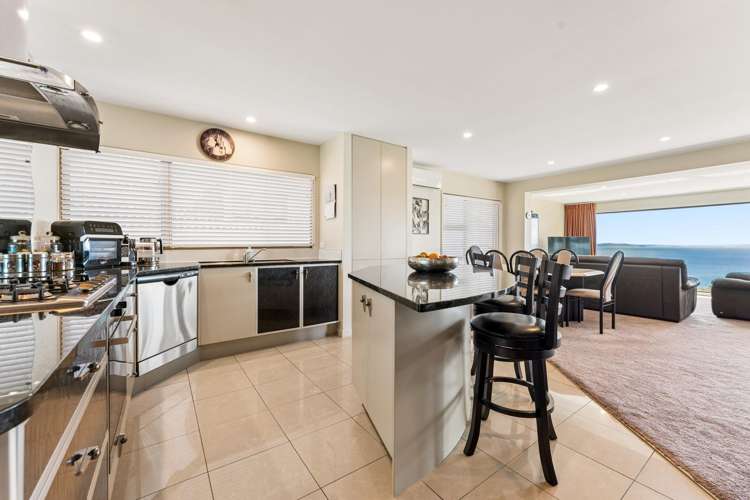 6 Durness Place Red Beach_14