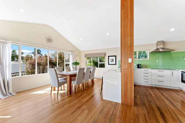 4C Hurdlow Place Manly_4