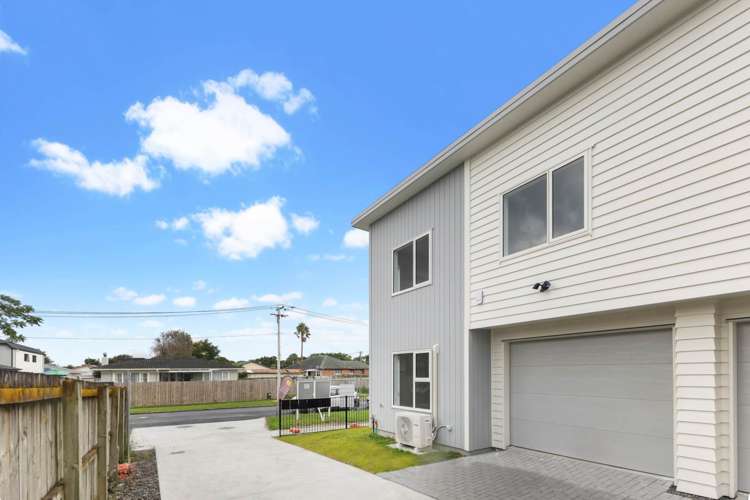 A,D,E & F/21 Kent Road Manurewa_4