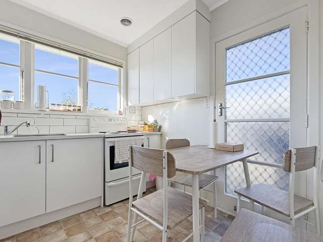 2/89 Nelson Crescent Napier South_4