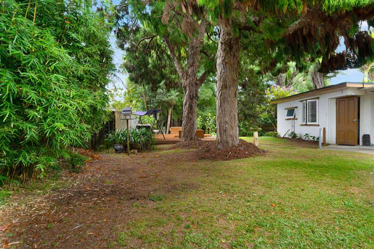 19 Hollywood Avenue Titirangi_8