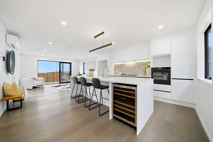 10B Acacia Road Torbay_3
