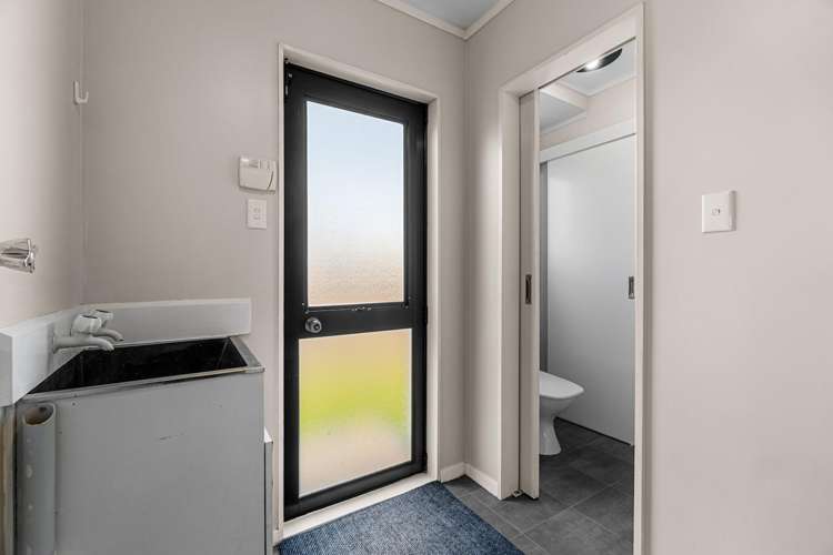 4 Odette Street_5