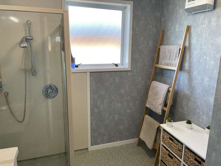 80 Albert Street Winton_13