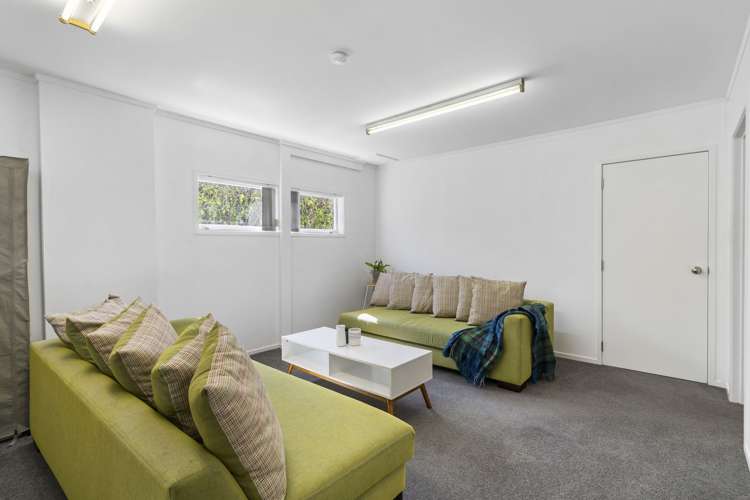 28 Galaxy Drive Mairangi Bay_13