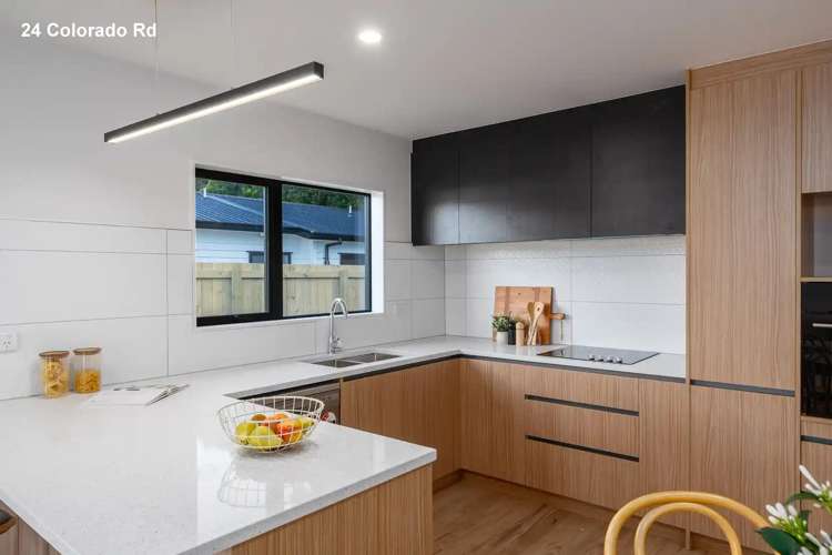 24 & 26 Colorado Road Totara Park_18