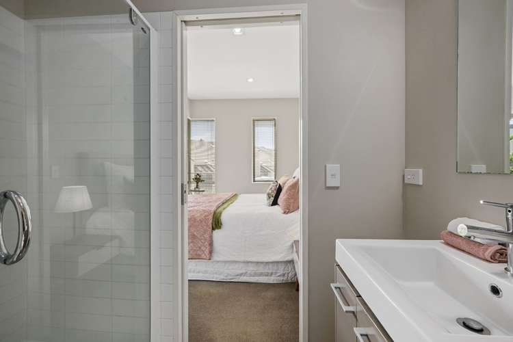 B101/525 East Coast Road Browns Bay_15