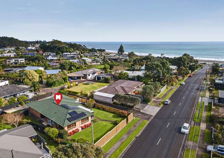 36 Wairau Road Oakura_1