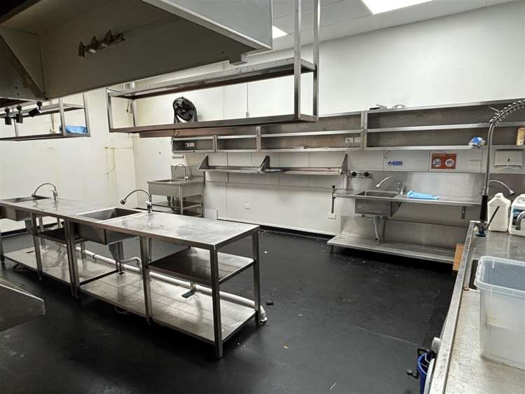 Lower Ground Floor, 20 Alma Street Hamilton Central_7