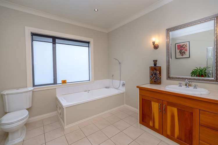 218 Masterton Stronvar Road Masterton_25