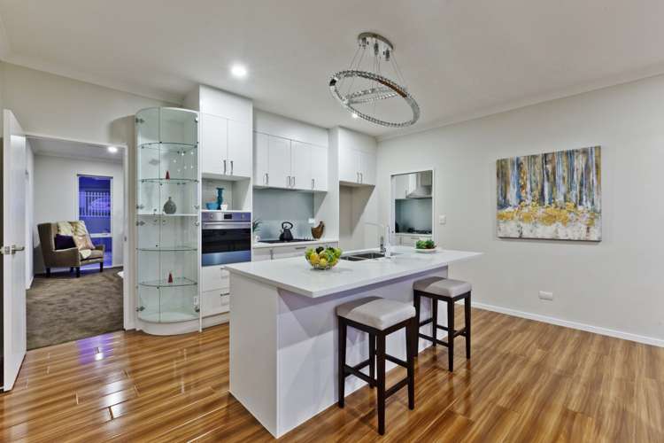 58d Shelter Drive Greenhithe_7