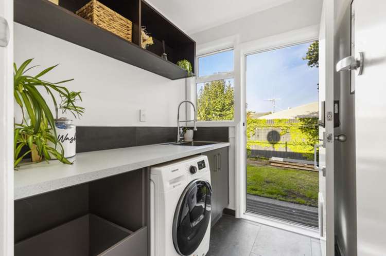 594 River Road Fairfield_17