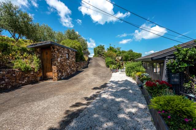 13 Marine View Road Onetangi_1