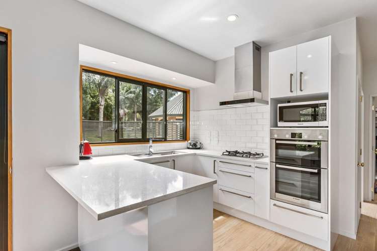 Granny Flat/92a Ranfurly Road 10659_2