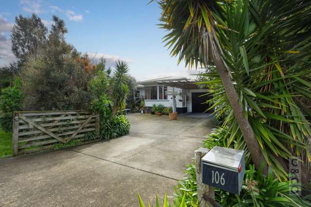 Great Helensville Find! Room to Add Value.