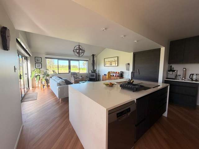  74 Somersal Lane Marton_1