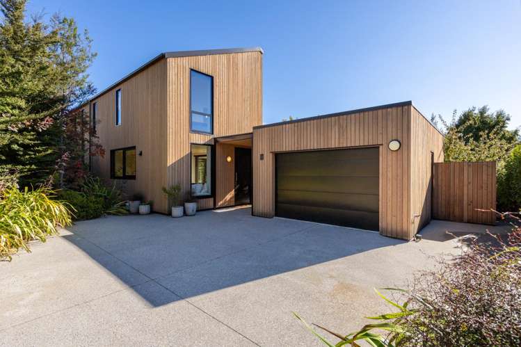 3 Torridon Court Jacks Point_16