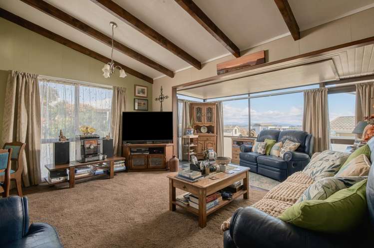 22 Birch Street Hilltop_7