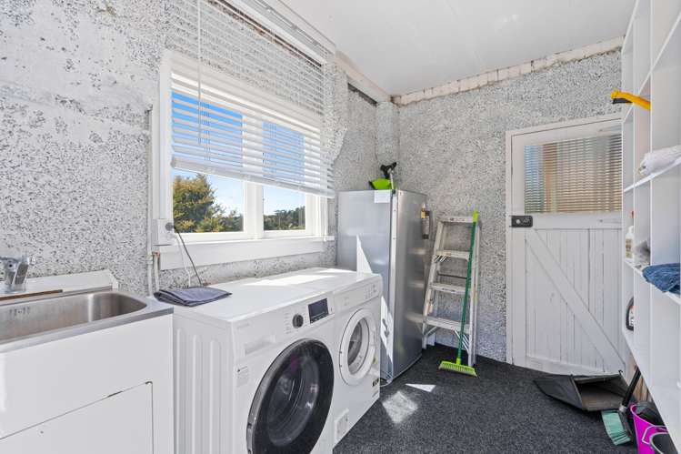 115 Riselaw Road Calton Hill_17