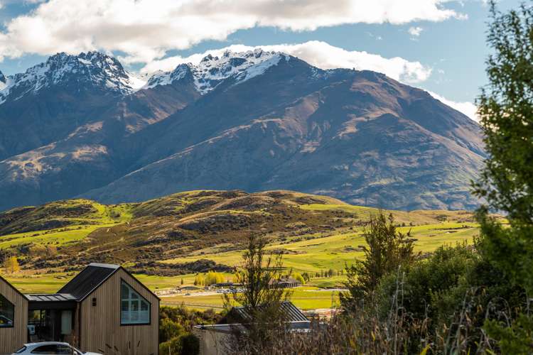 9 Mckellar Drive Jacks Point_5