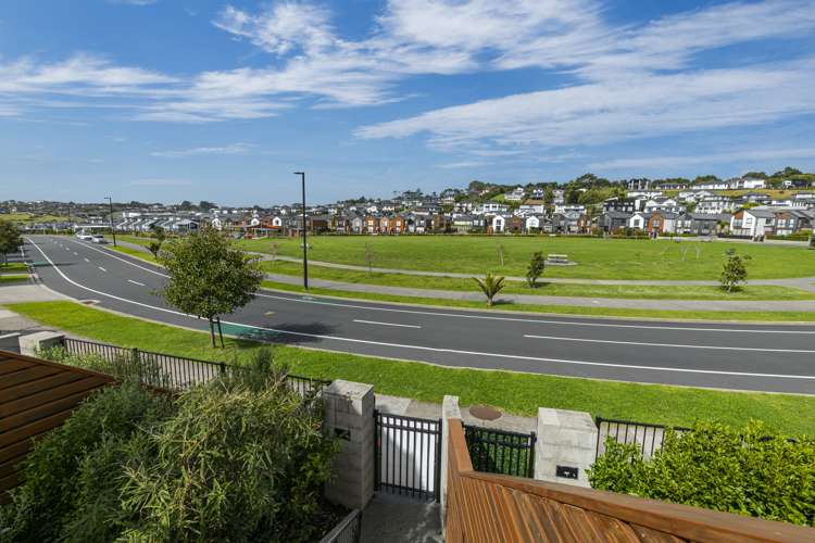 105 Bonair Crescent Silverdale_10
