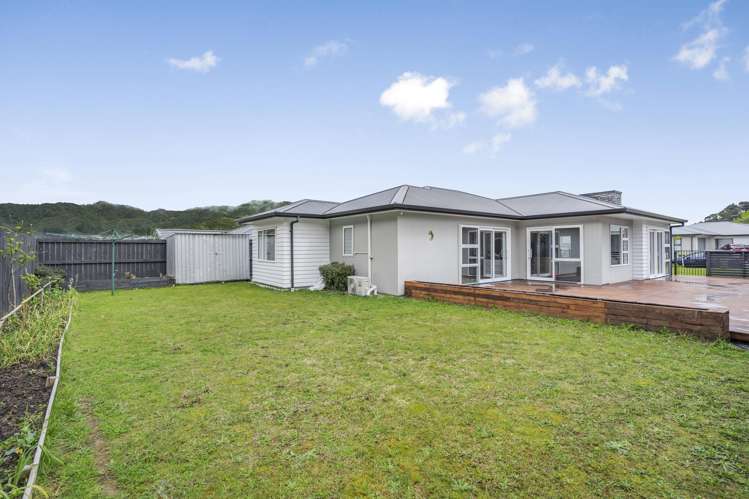 37 Brian Morgan Terrace Wainuiomata_15