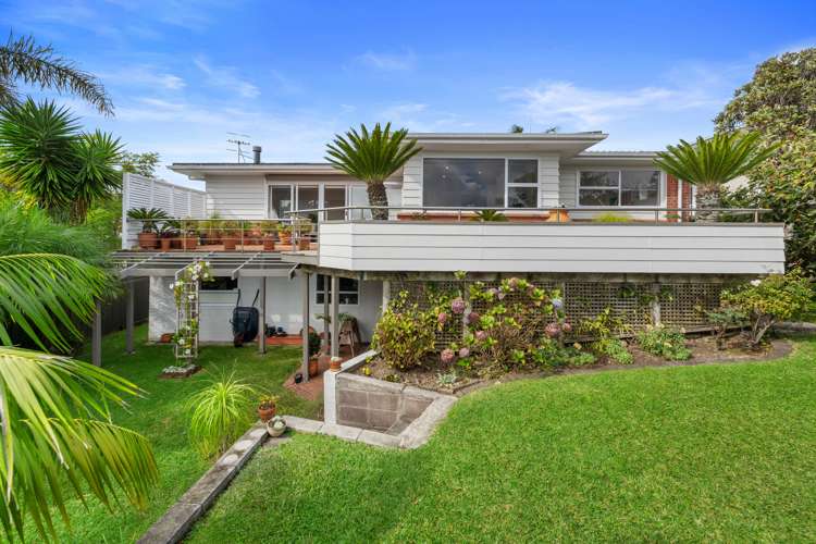 3 Copperfield Terrace Mellons Bay_14