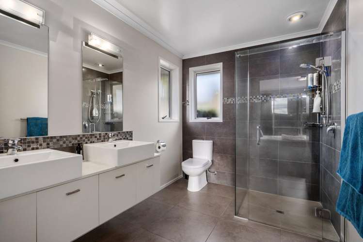 167 Hollister Lane Ohauiti_14