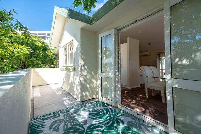 Your Northcote Point Entry!