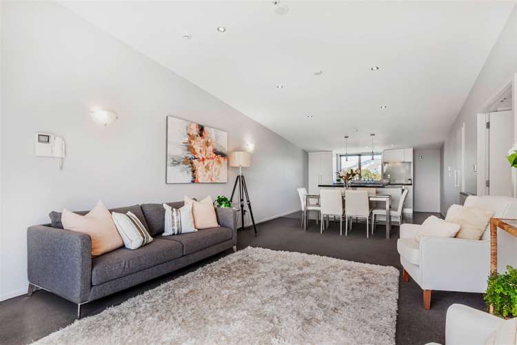 13/16 Hutcheson Street Sydenham_6