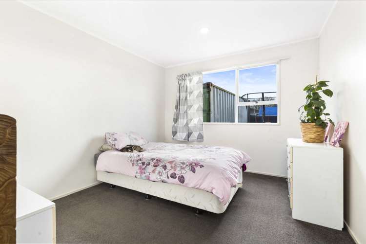 44 Karen Crescent Dinsdale_6