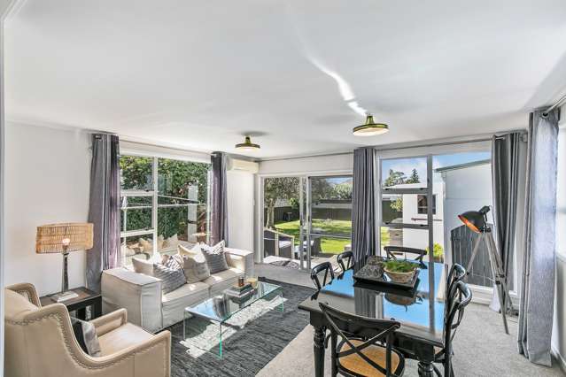 41 Coral Crescent Panmure_2