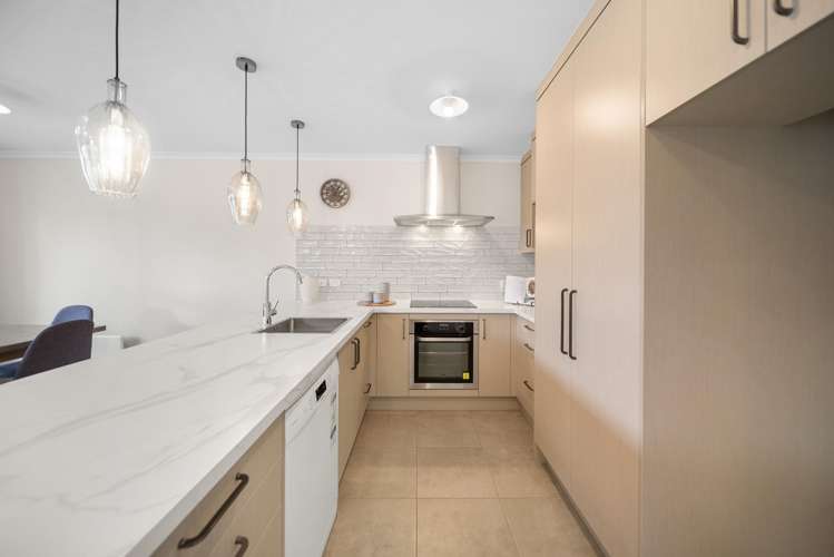 9 Roslyn Farm Street_2