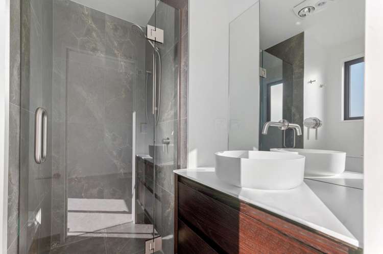 3/10 Seddon Street Sydenham_8