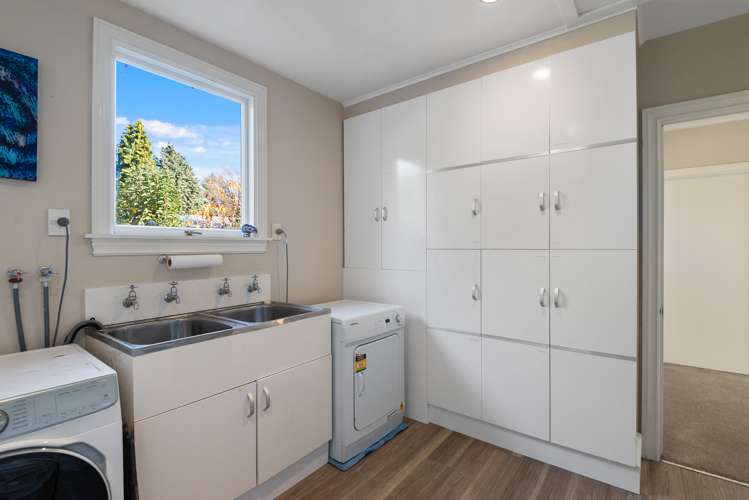 53 Bangor Road Darfield_17