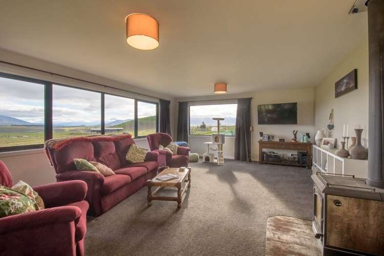 170 Ruffell Road Westland Surrounds_5