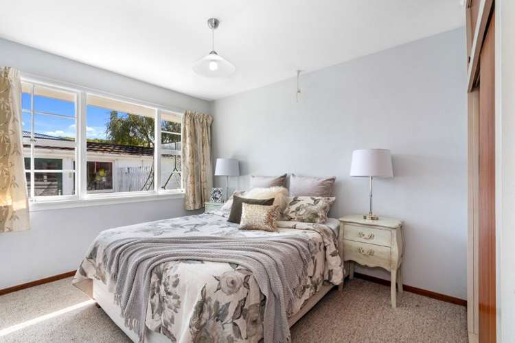 1/1 Impala Place Sockburn_5