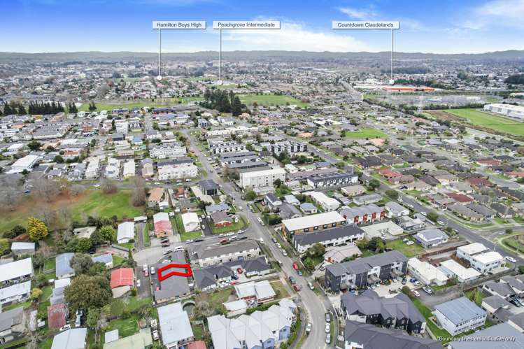 2/3 June Place Hamilton East_15