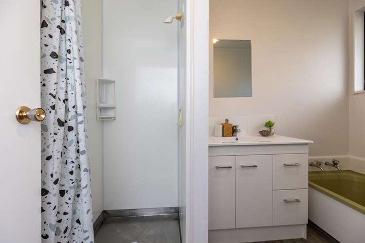 5B Paneta Street Paekakariki_14