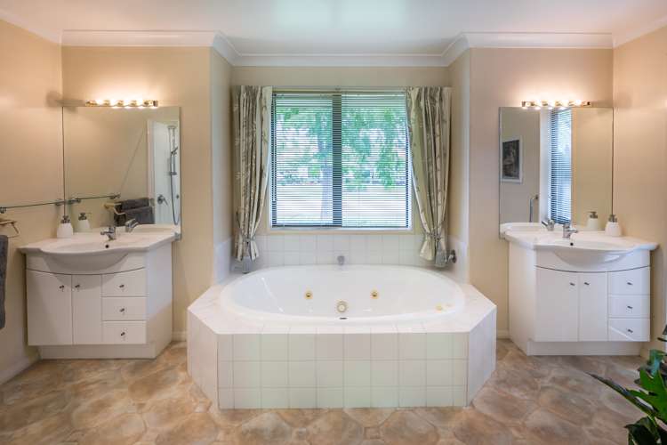 10 Sharnbrook Lane Casebrook_17