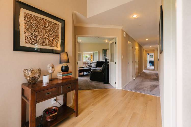 8 Titirangi Drive Fitzherbert_8