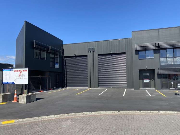 15 Waterford Street Mangakakahi_1